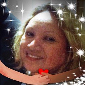 Meet your Posher, Raquel